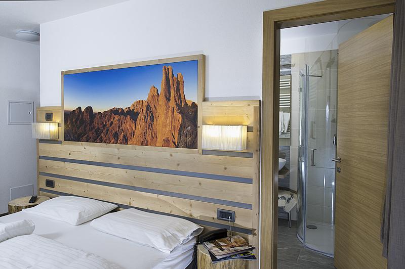 Hotel Aida Pozza di Fassa Ngoại thất bức ảnh